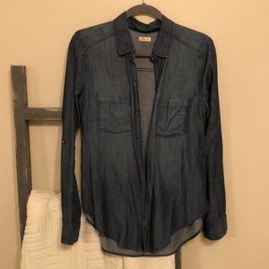 Hollister vintage denim button up